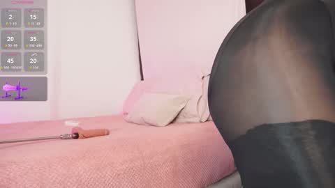 Alexandra  online show from 10-10-25, 09:52