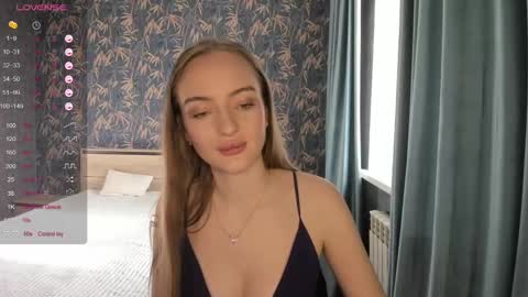 Adelina online show from 03-06-25, 01:03