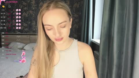 Adelina online show from 04-01-26, 10:27