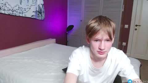 Kris Michael online show from 09-14-25, 08:41