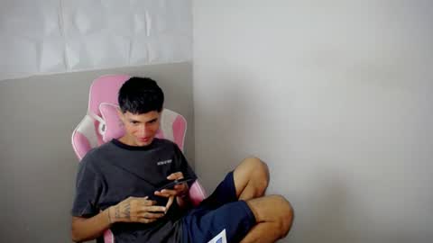 Snapshot of aaa_white chatting on 06-22-26, 03:42 KER online show from 06-22-26, 03:42