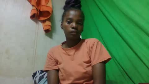 aadienne online show from 05-10-26, 10:04
