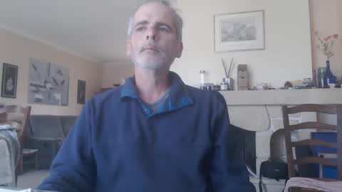 Aalex1717 online show from 05-05-26, 06:21