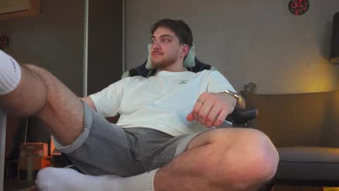 Alex online show from 10-16-25, 07:31