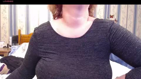 NINA online show from 06-18-26, 06:56