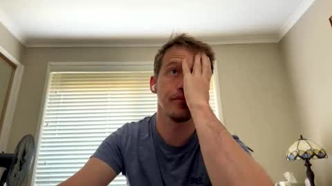 Snapshot of aanal341330 chatting on 01-16-26, 09:52 Kris online show from 01-16-26, 09:52