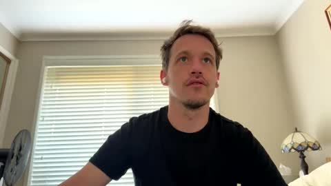 Snapshot of aanal341330 chatting on 01-17-26, 10:57 Kris online show from 01-17-26, 10:57