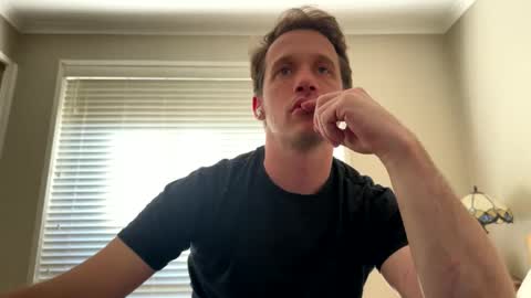 Snapshot of aanal341330 chatting on 02-10-26, 07:23 Kris online show from 02-10-26, 07:23