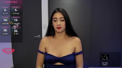 Snapshot of aandreamartinez1 chatting on 09-24-25, 04:49 andrea online show from 09-24-25, 04:49