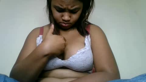 Snapshot of aariciah chatting on 05-11-26, 08:06 aariciah online show from 05-11-26, 08:06
