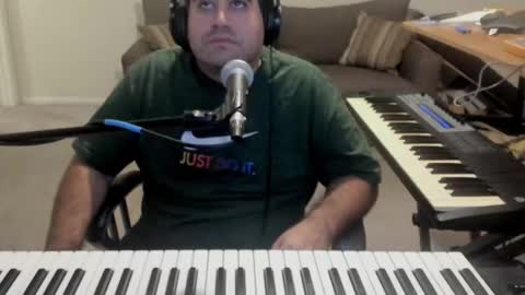 Aaron online show from 10-12-25, 01:15