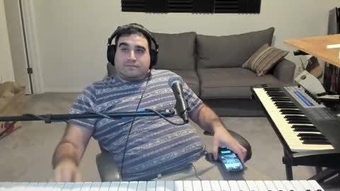 Aaron online show from 03-08-26, 09:51