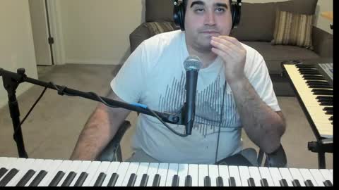 Snapshot of aaroleplayer chatting on 05-02-26, 11:54 Aaron online show from 05-02-26, 11:54
