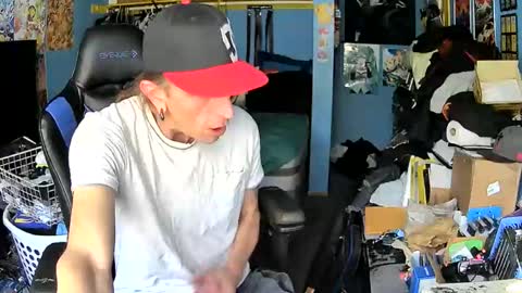 Snapshot of aaron111dub chatting on 05-21-26, 03:19 NorCalLongSlong online show from 05-21-26, 03:19