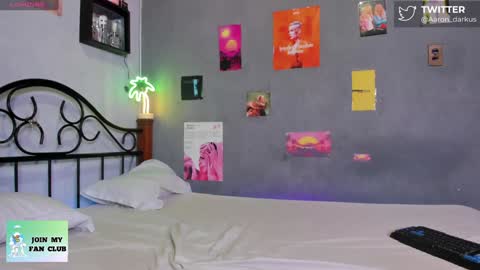 Aaron  online show from 01-28-25, 11:07