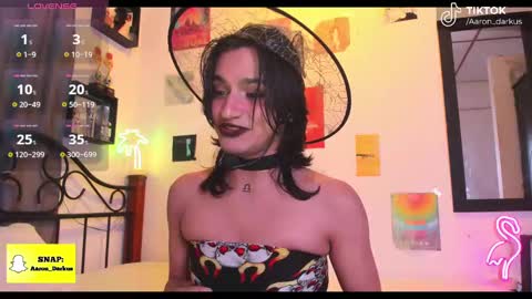 Aaron  online show from 10-09-25, 11:25