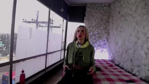 Snapshot of aaron_fordd chatting on 02-08-26, 01:47 Aaron fordd online show from 02-08-26, 01:47