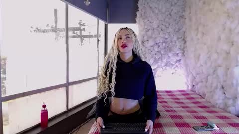 Snapshot of aaron_fordd chatting on 02-09-26, 01:48 Aaron fordd online show from 02-09-26, 01:48