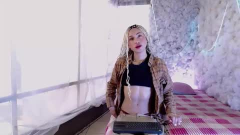 Snapshot of aaron_fordd chatting on 02-10-26, 02:10 Aaron fordd online show from 02-10-26, 02:10