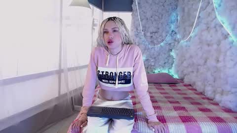 Snapshot of aaron_fordd chatting on 02-12-26, 12:55 Aaron fordd online show from 02-12-26, 12:55