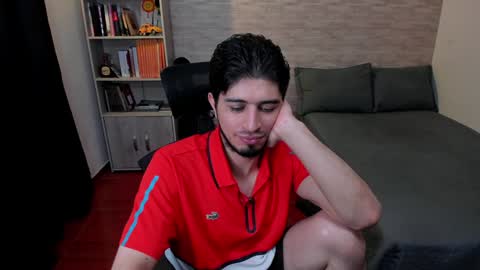 Aaron online show from 01-24-25, 08:43