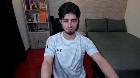 Aaron online show from 02-04-25, 12:08