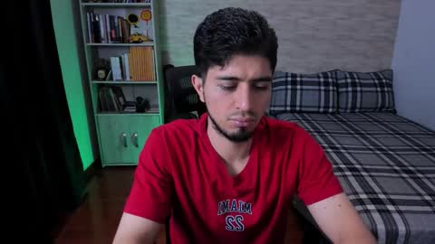 Aaron online show from 09-12-25, 08:31