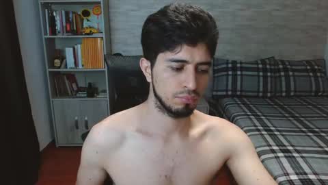 Aaron online show from 09-30-25, 07:02