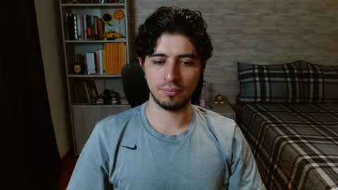 Aaron online show from 04-21-26, 10:23