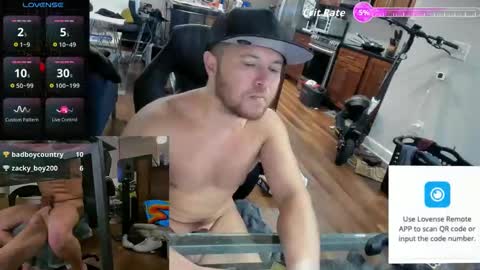 Snapshot of aaron_skye chatting on 11-26-25, 02:01 Aaron Skye online show from 11-26-25, 02:01