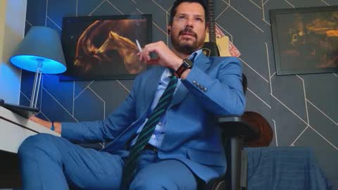 Aaron online show from 09-26-25, 05:55