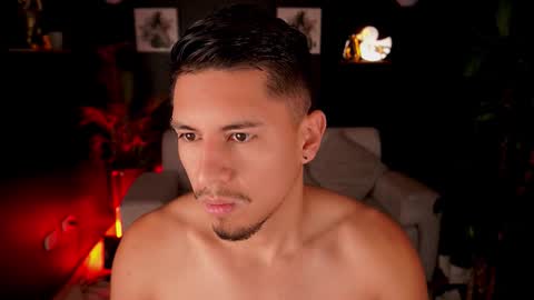 AARON  online show from 09-30-25, 01:16