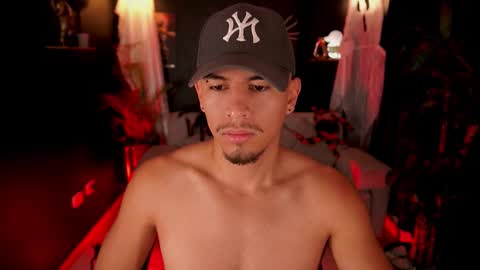 AARON  online show from 10-03-25, 11:29