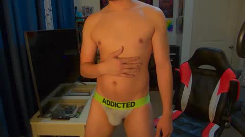 ShyGaymerGuy online show from 10-03-25, 12:29