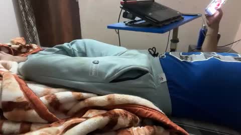 Snapshot of aaryan_sexoo chatting on 11-17-25, 10:21 aaryan_sexoo online show from 11-17-25, 10:21