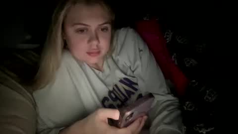 Snapshot of ababyy2901 chatting on 11-25-25, 08:14 ababyy2901 online show from 11-25-25, 08:14