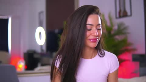Snapshot of abbela_white chatting on 04-22-26, 05:21 Alexa online show from 04-22-26, 05:21