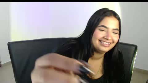 abbie777 online show from 12-18-24, 04:20