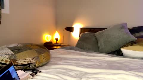 Snapshot of abbienextdoor chatting on 03-03-25, 04:03 Abbie online show from 03-03-25, 04:03