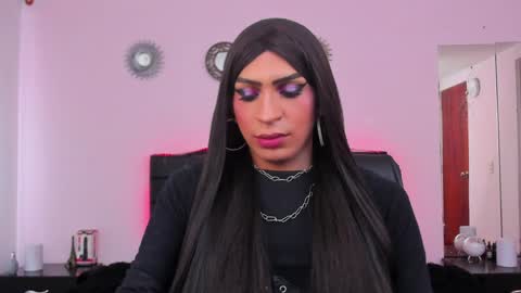 Abbigail Fuster  online show from 01-27-25, 08:17