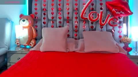 Snapshot of abby_blue01 chatting on 02-06-25, 10:10 abby_blue01 online show from 02-06-25, 10:10