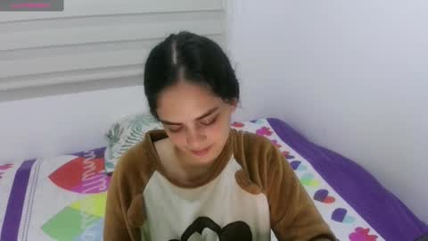 Snapshot of abby_jensen chatting on 12-16-25, 02:05 abby jense online show from 12-16-25, 02:05