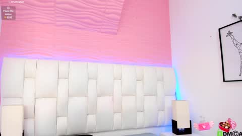 Snapshot of abby_joule chatting on 01-10-25, 08:37 Abby online show from 01-10-25, 08:37