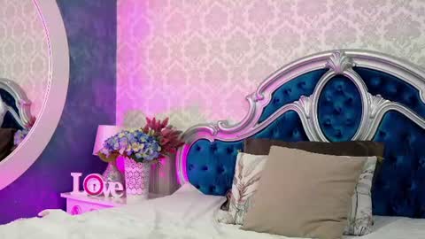 Snapshot of abby_moonx chatting on 07-10-26, 06:10 Abby online show from 07-10-26, 06:10