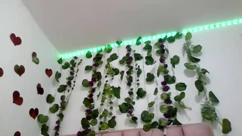 abby_moss_2 online show from 04-16-26, 12:28