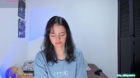 Snapshot of abby_saenz01 chatting on 09-14-25, 03:55 Abby Saenz online show from 09-14-25, 03:55