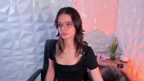 Snapshot of abby_saenz01 chatting on 07-04-26, 09:10 Abby Saenz online show from 07-04-26, 09:10