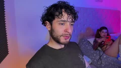 Snapshot of abbyandchris1 chatting on 10-04-25, 07:01 START TRANSMISSION ---- AM COLOMBIA TIME online show from 10-04-25, 07:01