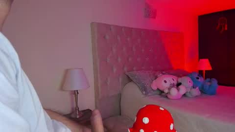 Snapshot of abbyandchris1 chatting on 11-03-25, 02:24 START TRANSMISSION ---- AM COLOMBIA TIME online show from 11-03-25, 02:24