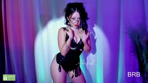 Snapshot of abbyhall__ chatting on 12-28-24, 12:47 INSTAGRAM abby hall82 online show from 12-28-24, 12:47